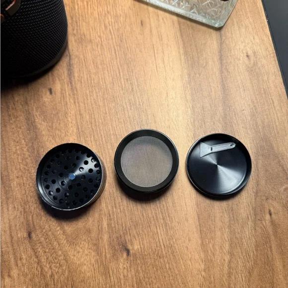 Grinder - Picture 3 of 3